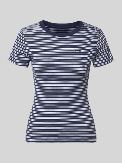 Produktfoto, Slim Fit T-Shirt aus reiner Baumwolle von Levi's®, gestreiftes Allover-Muster, Label Patch, Rundhals, kurzarm, dunkelblau-weiß