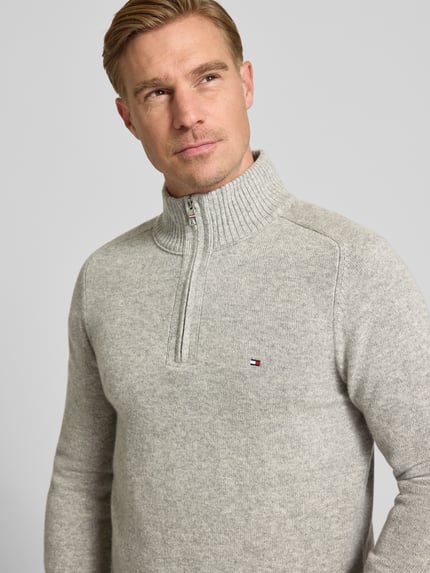Tommy Hilfiger Regular Fit Troyer aus reiner Wolle Hellgrau 3