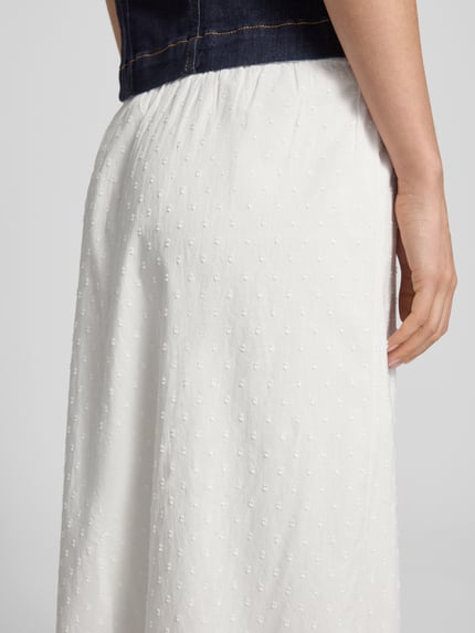 VERO MODA Rozkloszowana spódnica maxi z czystej bawełny model 'TRINE' Biały 3