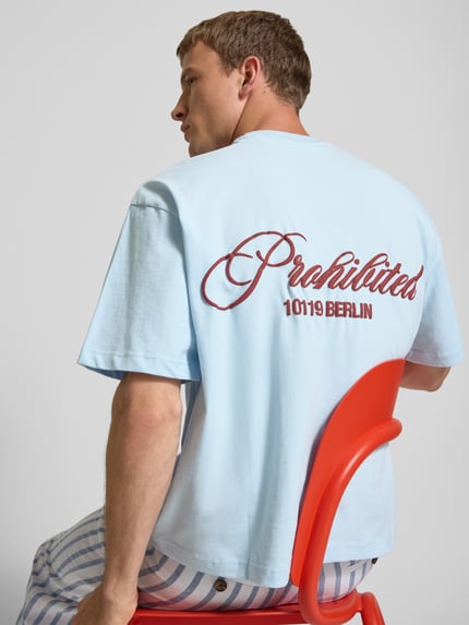 PROHIBITED T-shirt met labelstitching en ronde hals Lichtblauw - 3