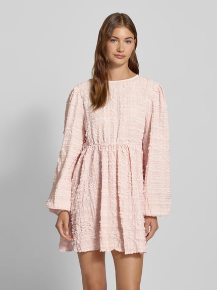 Gina Tricot Minikleid mit rückseitiger Schnürung Rosa 4
