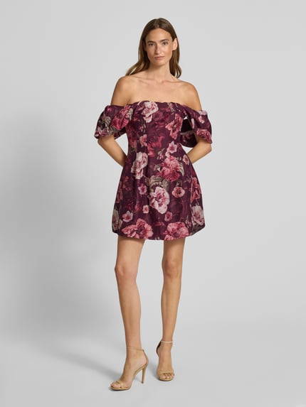 Forever New Tailliertes Cocktailkleid aus Lyocell-Mix mit Leinen-Anteil Modell 'Jacquie' Bordeaux 1