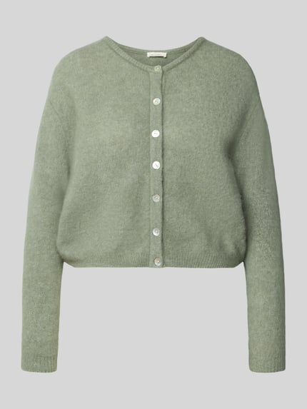 Produktfoto, Relaxed Fit Strickjacke aus Woll-Mix mit Leinen-Anteil von American Vintage, mieszanka wełny i lnu, krój relaxed fit, prążkowane ściągacze, na całej długości listwa guzikowa, krój z długim rękawem, długość tyłu w rozmiarze S: 52 cm, długość rękawów w rozmiarze S: 56 cm