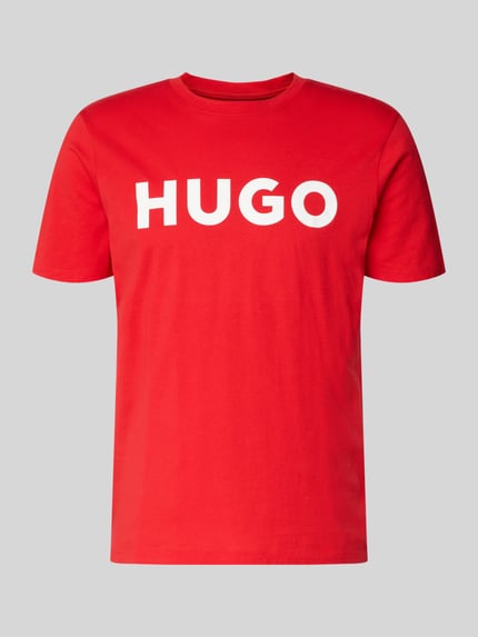 Produktfoto, Męski t-shirt z bawełny od HUGO, model 'DULIVIO', prosty krój, czerwony, z napisem z logo, jednokolorowy.