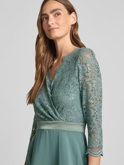 SWING Cocktailkleid mit V-Ausschnitt Lind 3