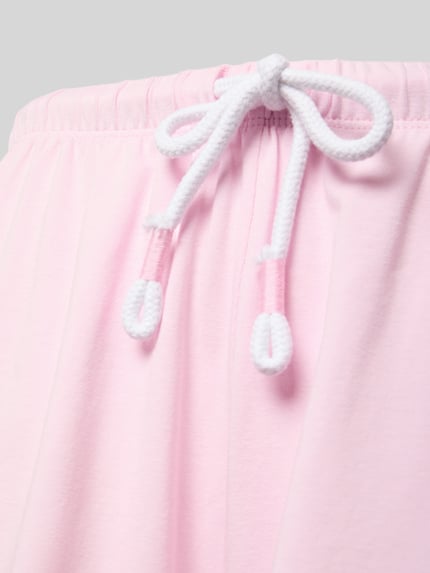 Produktfoto, rosa Pyjama-Shorts mit elastischem Bund und Tunnelzug aus Baumwoll-Elasthan-Mix, Modell 'SOLID LOVE' von Mey.