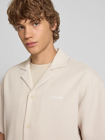 PEGADOR Relaxed Fit Freizeithemd mit Plisseefalten Modell 'TROY' Offwhite 3