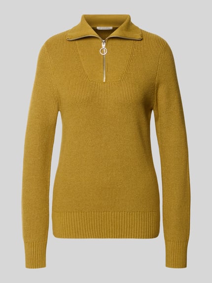 Produktfoto, Regular Fit Strickpullover aus Viskose-Mix von Christian Berg Woman in Senfgelb mit Troyer-Kragen und gerippten Abschlüssen, Damen Strickpullover