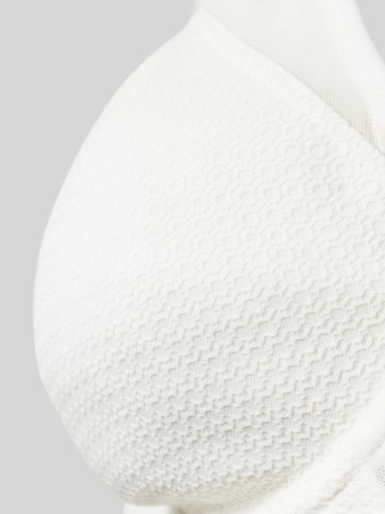 LASCANA Bügel-BH mit Hakenverschluss Offwhite 2