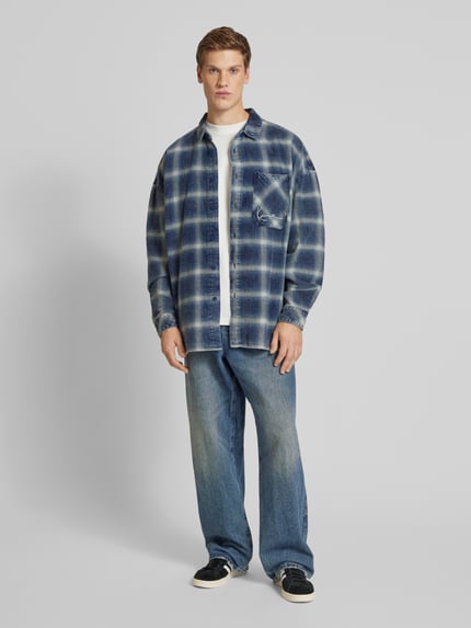 Karl Kani Regular Fit Freizeithemd mit Brusttasche Jeansblau 1
