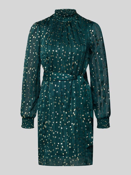 Produktfoto, Knielanges Kleid mit Taillenband von Apricot aus grünem Chiffon mit Effektgarn, Stehkragen und goldenen Punkten, taillierte Passform