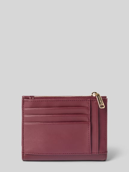 Produktfoto, Portemonnaie mit Logo-Prägung Modell 'BIANKA RE' von Valentino Bags in bordeauxrot, rechteckig, glatte Oberfläche, Kartenfächer, Hauptfach und Münzfach, Reißverschluss, unifarbenes Design