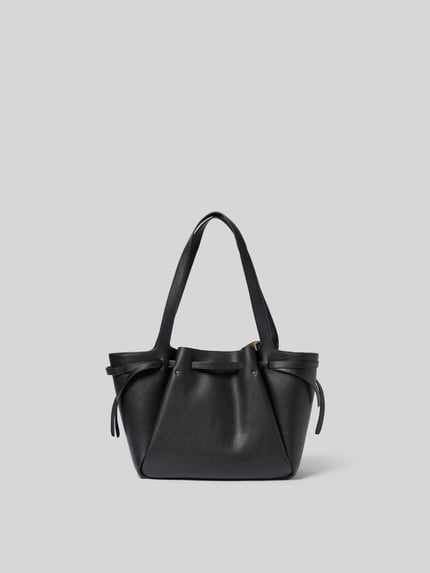 Produktfoto, Handtasche mit Logo-Detail van Tory Burch in zwart met structuurpatroon, hoofdvak met magneetsluiting, smalle schouderbanden, binnenvak met ritssluiting, breedte 37 cm, lengte 27 cm, diepte 17 cm
