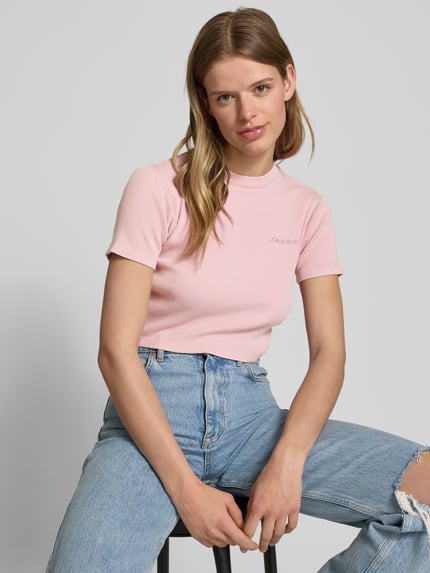 Dickies Cropped T-Shirt in Ripp-Optik Modell 'PLENTYWOOD' Rosa 3