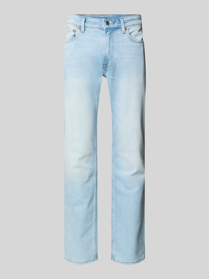 Produktfoto, jasnoniebieska Slim Fit Jeans aus Baumwoll-Mix von Calvin Klein Jeans, widoczna lekka tekstura materiału