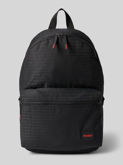 Produktfoto, schwarzer Rucksack mit Label-Detail Modell 'Ethon_JQ' von HUGO, dezentes Muster, rote Akzente, Herren Rucksack von HUGO