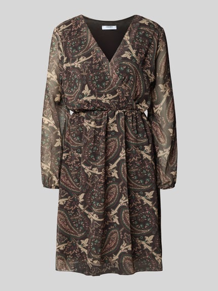 Produktfoto, Knielanges Kleid mit V-Ausschnitt Modell 'Th44ea' von ZABAIONE, A-Linie, Chiffon, Allover-Paisleymuster, braune und grüne Töne