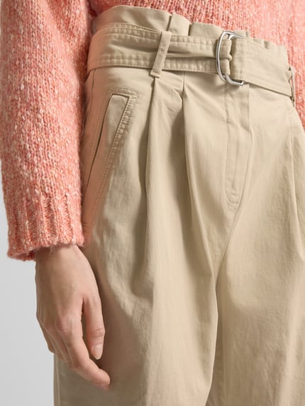 BOSS Orange Straight Fit Stoffhose mit Bundfalten Modell 'Tashaina' Sand 3