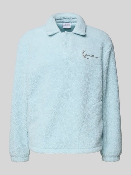 Karl Kani Teddyfell Sweatshirt mit Umlegekragen und Knopfleiste Hellblau 2