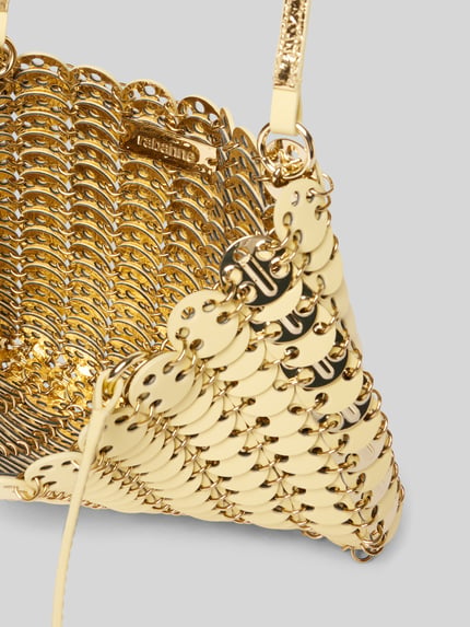 Productfoto, Shoulder Bag in metallic van Rabanne met open hoofdvak, lange schouderriemen, schakelketeffect, logo detail, goudkleurige metalen textuur