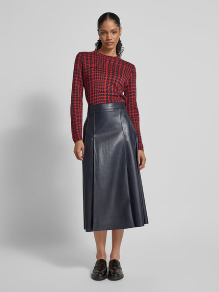 Christian Berg Woman Selection Longsleeve mit Rundhalsausschnitt Rostrot 1