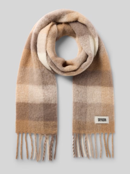 Produktfoto, Wollschal aus Alpaka-Mix von DRYKORN in Beige- und Brauntönen, rechteckig, Label-Patch, Strick-Optik, Fransenabschluss