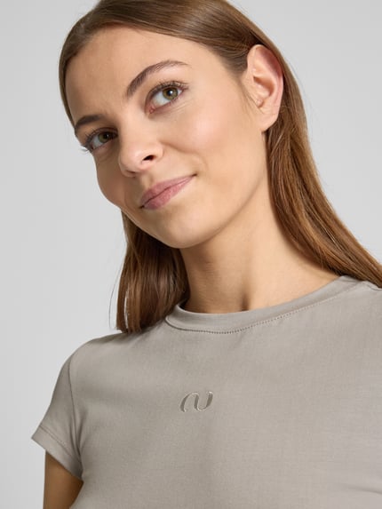 LeGer T-Shirt mit Label-Stitching - LeGer Studio Kollektion Hellgrau 3