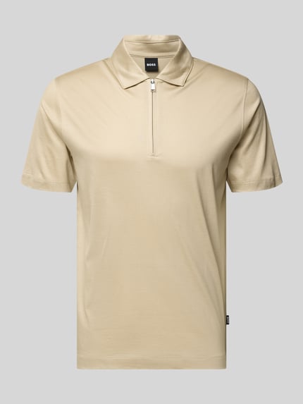 Produktfoto, Regular Fit Poloshirt aus Lyocell-Baumwoll-Mix Modell 'H-PARAS 50' von BOSS, beżowy kolor, krótki zamek, krótki rękaw, gładka tekstura