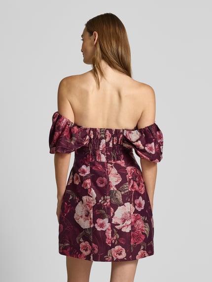 Forever New Tailliertes Cocktailkleid aus Lyocell-Mix mit Leinen-Anteil Modell 'Jacquie' Bordeaux 5