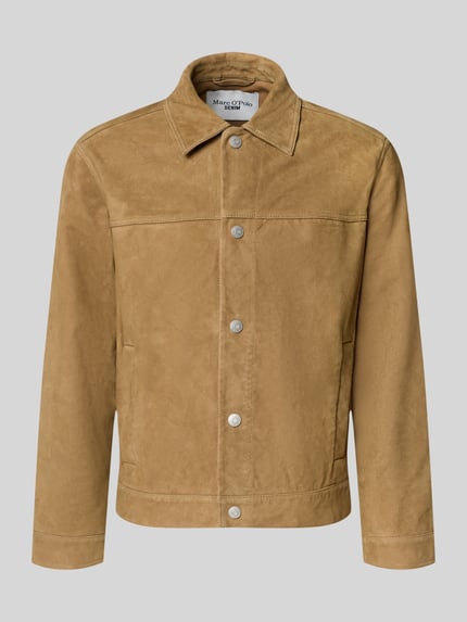 Produktfoto, Regular Fit Lederjacke aus echtem Ziegenvelours von Marc O'Polo Denim in Optik: Unifarben, Materialverarbeitung: Velours, Verschluss: Druckknöpfe, Farbe hellbraun, samtige Textur