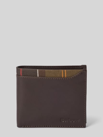 Produktfoto, dunkelbraunes Portemonnaie aus echtem Rindsleder Modell 'BRODICK' von Barbour, klare Kanten, glatte Textur, Herren Portemonnaie von Barbour