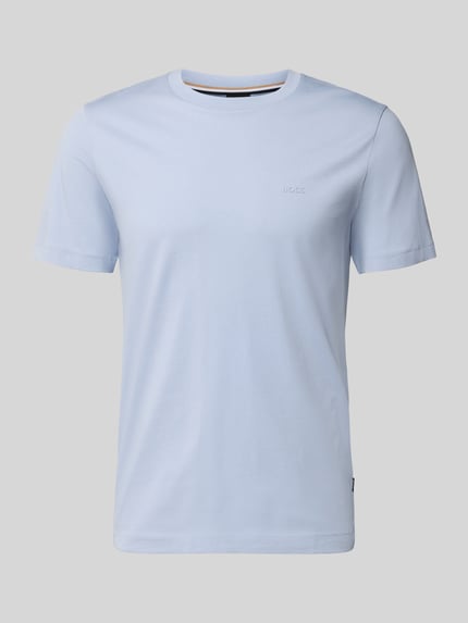Produktfoto, Regular Fit T-Shirt aus reiner Baumwolle Modell 'THOMPSON' von BOSS in Hellblau, unifarben, Rundhals, Label Print, glatte Textur.