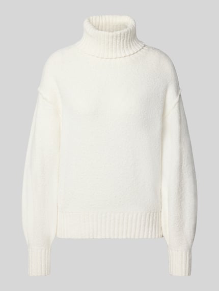 Produktfoto, Rollkragenpullover mit gerippten Abschlüssen von S.OLIVER CASUAL in Weiß, unifarben, gestrickte Struktur, cropped Regular Fit, Rippstrick-Bündchen.