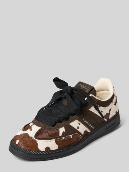 Tommy Jeans Low Top Sneaker aus echtem Kalbsleder Modell 'THE GREENWICH EDGE CALF HAIR' Dunkelbraun 1