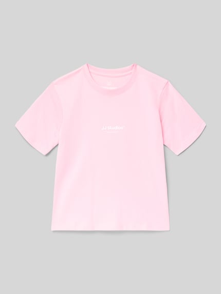 Produktfoto, roze T-shirt uit puur katoen Model 'SOHO' van JACK & JONES kinderen, recht pasvorm, ronde hals, statementprint, ruglengte maat 140: 49 cm