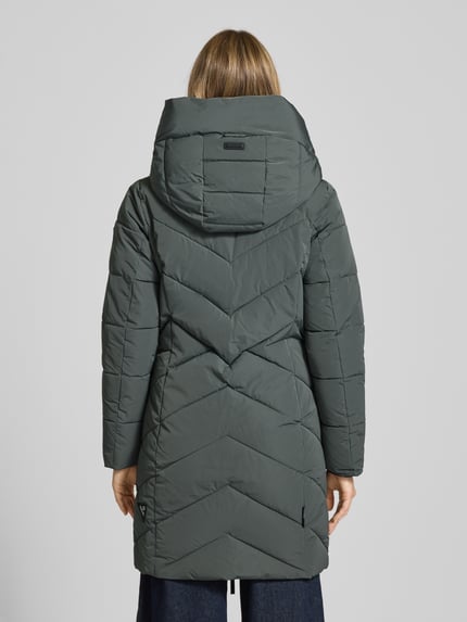 khujo Płaszcz pikowany o kroju regular fit z nadrukiem z logo model ‘Darka’ Ciemnozielony 5