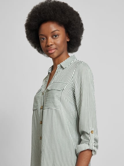 VERO MODA Overhemdblouse met opgestikte paspelzakken op de borst, model 'BUMPY' Rietgroen - 3