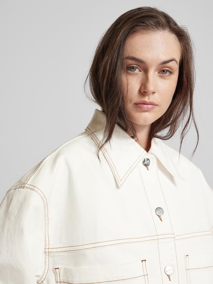 IVY OAK Jeansjacke in unifarbenem Design mit Eingrifftaschen Offwhite 3