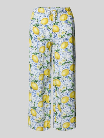 Productfoto, Caprihose aus Viskose im Allover-Look van Christian Berg Woman, relaxed fit, elastische tailleband, volledig citroenmotief, wit met geel en blauw, zachte textuur, dames capribroek van viscose