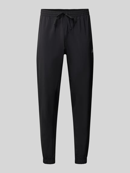 New Balance Straight Fit Sweatpants Modell 'ESSENTIALS' Black 1