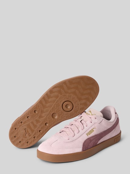 Produktfoto, Sneaker aus echtem Rindsleder Modell 'Era Suede' von PUMA in Rosa mit brauner Sohle, Damen Sneaker von PUMA