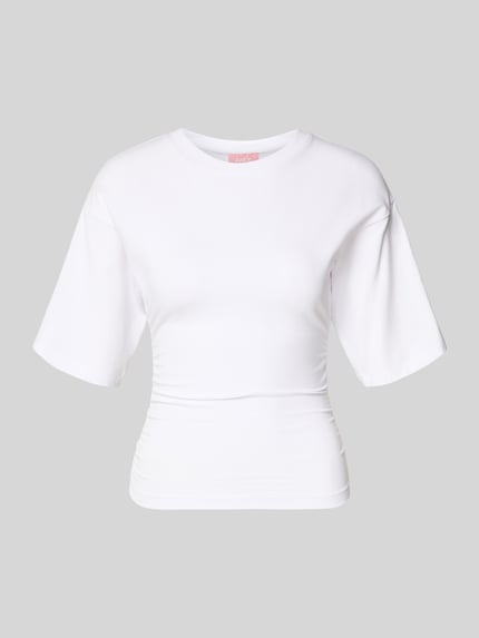 Produktfoto, weißes Damen T-Shirt in Taillierter Schnitt aus Baumwoll-Mix mit Modal-Anteil, Modell 'ELORA' von JJXX, Rundhalsausschnitt