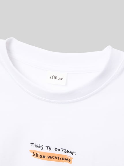 Produktfoto, Regular Fit T-Shirt aus reiner Baumwolle von s.Oliver RED LABEL, biały jednokolorowy jersey z nadrukiem, dekolt okrągły, materiał bawełniany
