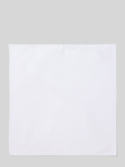 Produktfoto, weißes Einstecktuch aus Baumwolle von Monti, quadratisch, eingefasste Abschlüsse, Maße 28x28 cm, glatte Textur