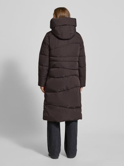 Mazine Steppmantel mit Kapuze und Eingrifftaschen Aubergine 5