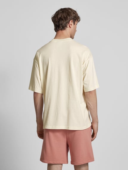 Champion T-shirt o kroju relaxed fit z wyhaftowanym logo Złamany biały 5
