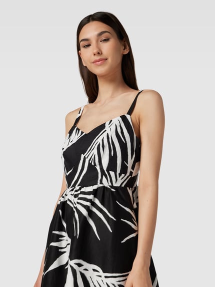 COMMA Knielanges Leinenkleid mit Herz-Ausschnitt Black 3