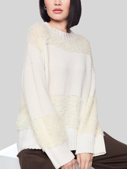 Marc Cain Pullover mit Bouclé-Einsätzen Modell 'SPORTS E' Offwhite 4