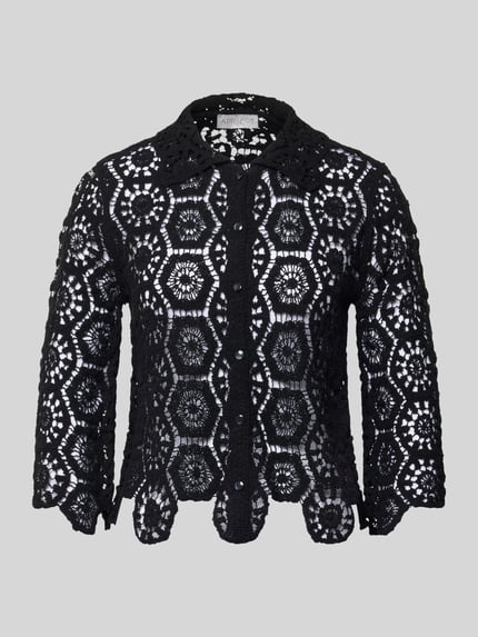 Produktfoto, Cardigan aus Häkelspitze von Apricot, zwart met gehaakt kant, slim fit, puur katoen, overhemdkraag, knoopsluiting, ruglengte maat S 46 cm, mouwlengte maat S 47 cm