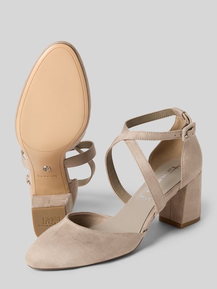 Produktfoto, Pumps met kruisriemen van Tamaris in effen beige met ronde neus, blokhak, gladde zool en suède-look.